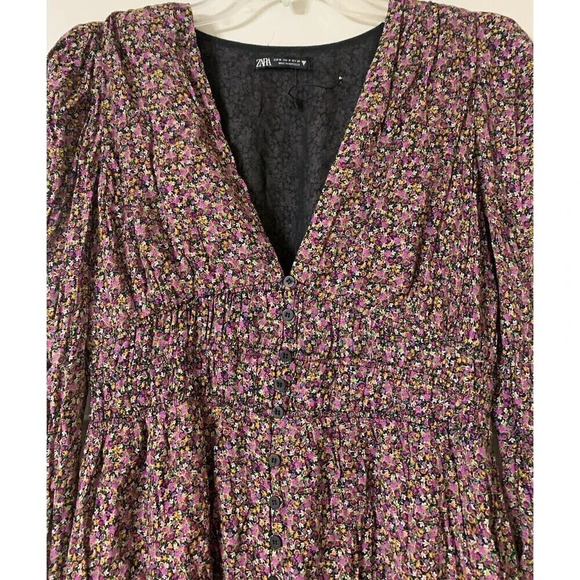 NWOT Zara Ditsy Floral Print Smocked Waist Mini Dress Size M (N18) - Picture 4 of 10